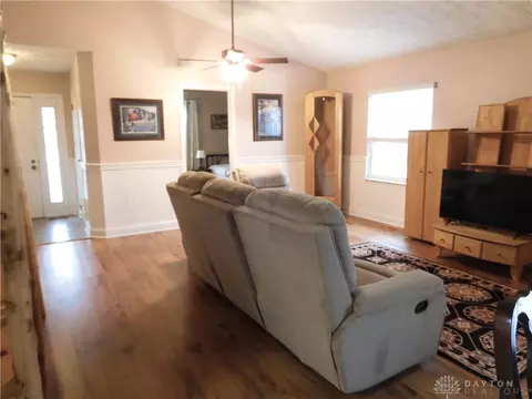7633 Brams Hill Dr, Dayton, OH 45459 photo 10