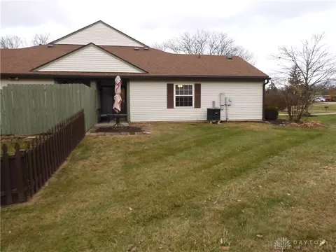 7633 Brams Hill Dr, Dayton, OH 45459 photo 33