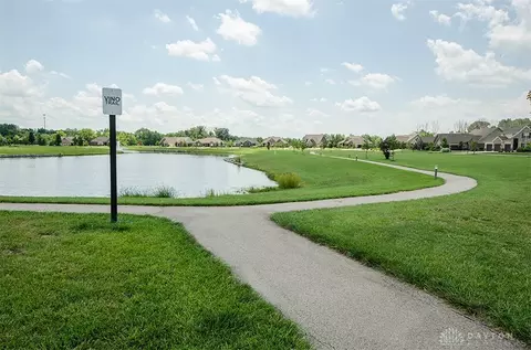 9368 Rochelle Ln, Dayton, OH 45458 photo 14