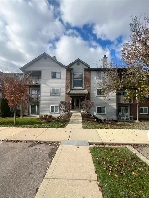 8903 Eagleview Dr #4, West Chester, OH 45069