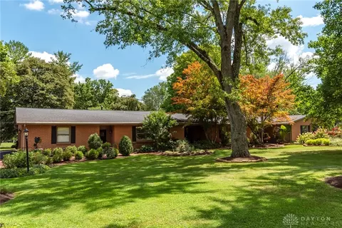 7572 Normandy Ln, Dayton, OH 45459