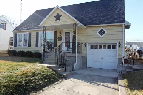 414 Summit Ave, Troy, OH 45373 photo 2