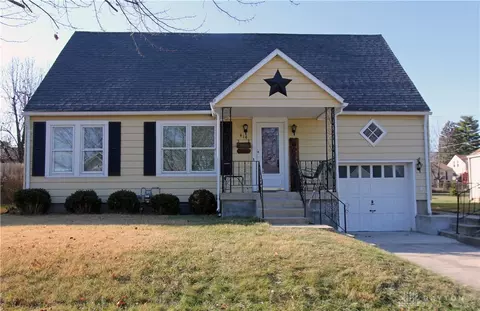 414 Summit Ave, Troy, OH 45373