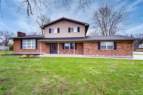 6500 Winfield Ln, Middletown, OH 45042