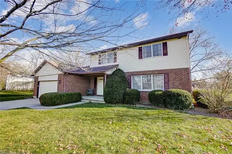 2405 Rockingham Dr, Troy, OH 45373