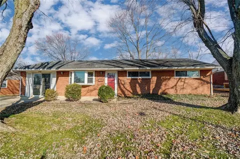4769 Fishburg Rd, Huber Heights, OH 45424