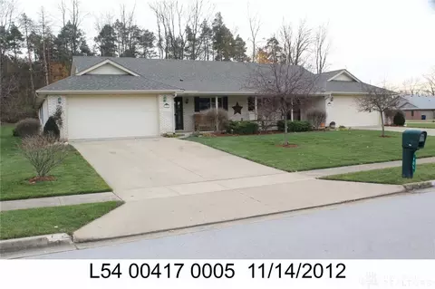 100 102 Timberwolf Way, Brookville, OH 45309