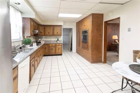 2970 Cathy Ln, Kettering, OH 45429 photo 10