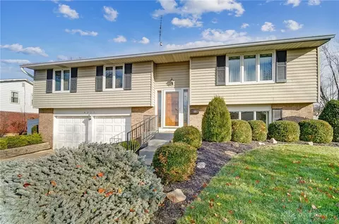 4213 Glenayre Dr, Englewood, OH 45322