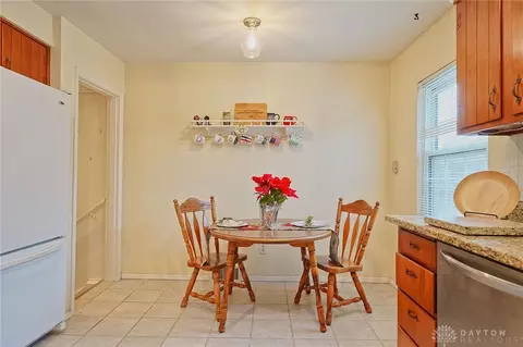 3241 Atherton Rd, Kettering, OH 45409 photo 11