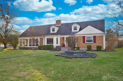 3241 Atherton Rd, Kettering, OH 45409 photo 3