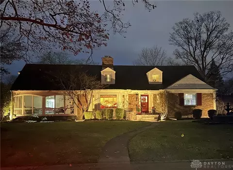 3241 Atherton Rd, Kettering, OH 45409 photo 2