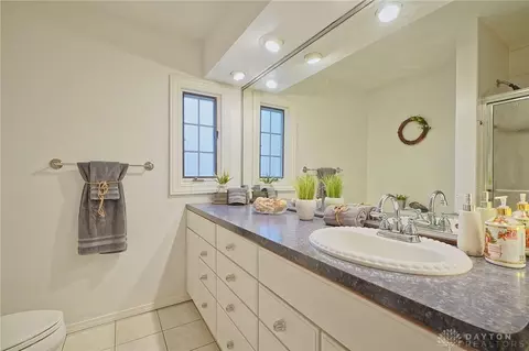 3241 Atherton Rd, Kettering, OH 45409 photo 18