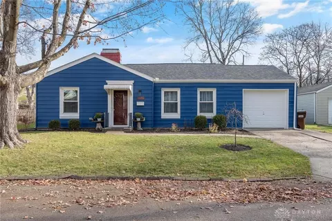 122 Cole Ave, Miamisburg, OH 45342