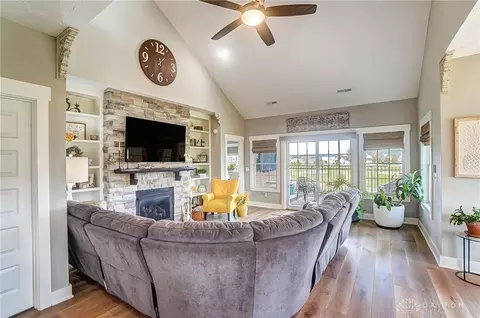 619 Legendary Way, Centerville, OH 45458 photo 14