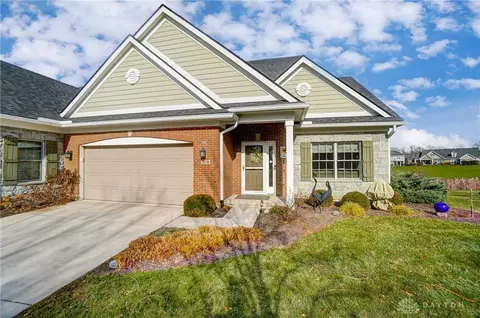 619 Legendary Way, Centerville, OH 45458 photo 3