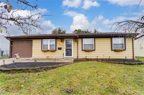 423 Smalley Blvd, Hamilton, OH 45013
