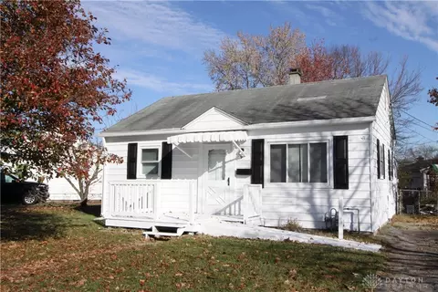 9 William St, West Carrollton, OH 45449
