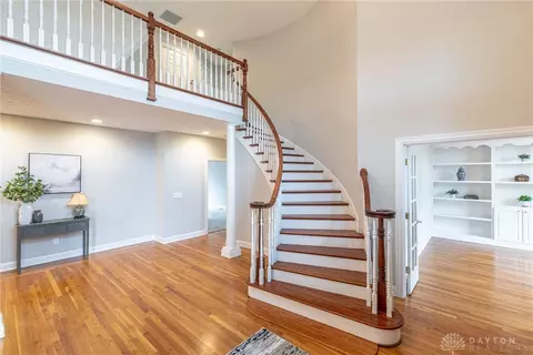 5773 Stone Lake Dr, Centerville, OH 45429 photo 6