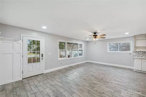 775 Chipley Ct, Forest Park, OH 45240 photo 5