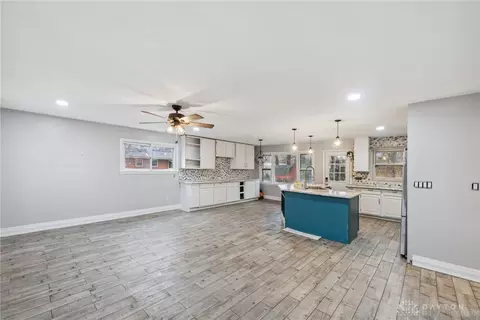 775 Chipley Ct, Forest Park, OH 45240 photo 7