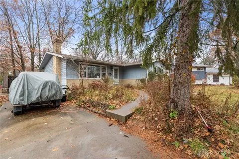 775 Chipley Ct, Forest Park, OH 45240 photo 3