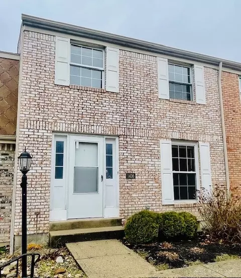 1408 Long Island Ct, Dayton, OH 45434