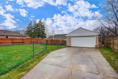 1728 Trinity Dr, Springfield, OH 45503 photo 32