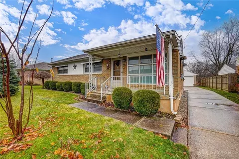 1728 Trinity Dr, Springfield, OH 45503 photo 2
