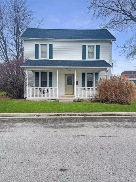 405 W 1st St, Arcanum, OH 45304