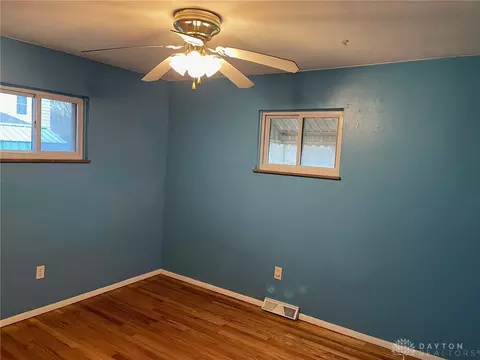 2220 S Burnett Rd, Springfield, OH 45505 photo 21