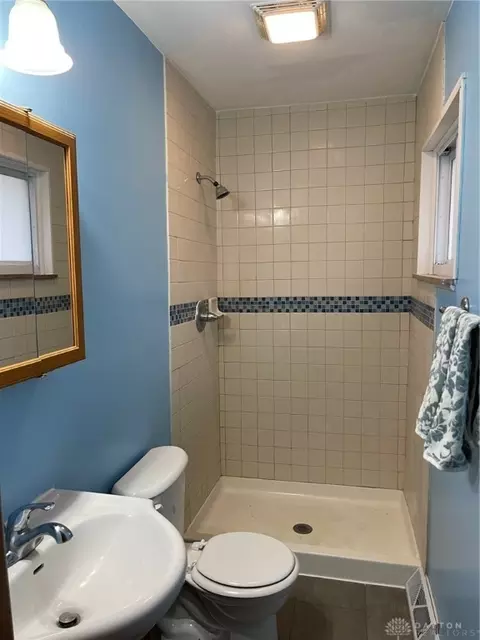 2220 S Burnett Rd, Springfield, OH 45505 photo 20