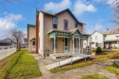 35 N Main St, North Hampton, OH 45349 photo 5
