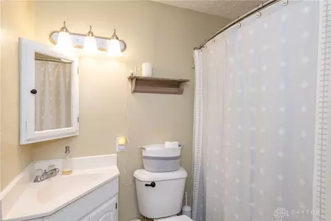 17 Hitching Post Rd, Union, OH 45322 photo 30