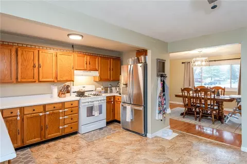 17 Hitching Post Rd, Union, OH 45322 photo 7