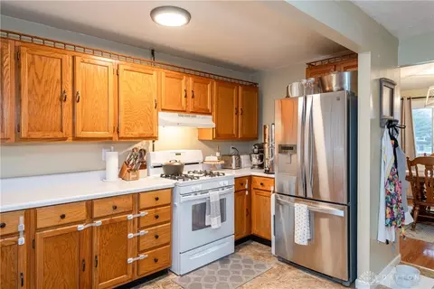 17 Hitching Post Rd, Union, OH 45322 photo 9