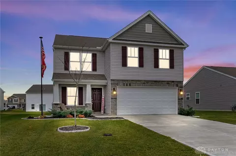 916 3rd St, Trenton, OH 45067