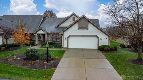 6773 Tifton Green Trl, Centerville, OH 45459
