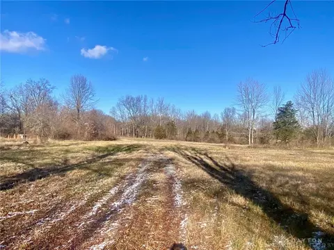 11 Ac Bloom Ln, West Union, OH 45693
