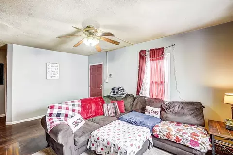 924 E Rose St, Springfield, OH 45505 photo 4