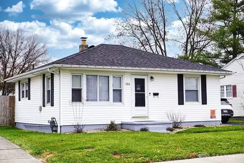 324 E Pike St, South Lebanon, OH 45065