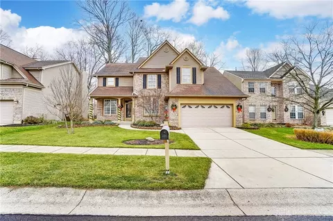 1802 Silverado Dr, Bellbrook, OH 45305