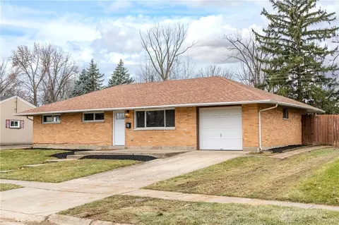 5785 Tomberg St, Dayton, OH 45424