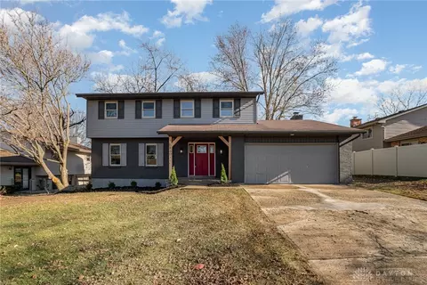5860 N Highwood Dr, Fairfield, OH 45014