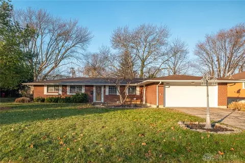 4649 Ridgebury Dr, Kettering, OH 45440