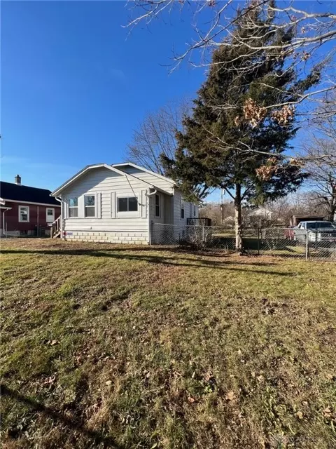 121 S West End Ave, Dayton, OH 45417