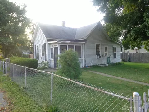 518 Grant St, Springfield, OH 45504 photo 3
