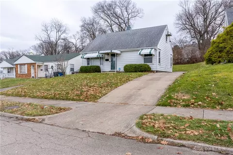 150 N Wright Ave, Dayton, OH 45403 photo 2
