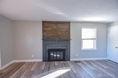 316 Schuyler Dr, Kettering, OH 45429 photo 6