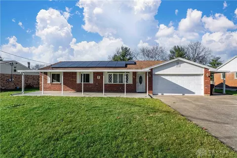 8190 Meadowlark Dr, Carlisle, OH 45005